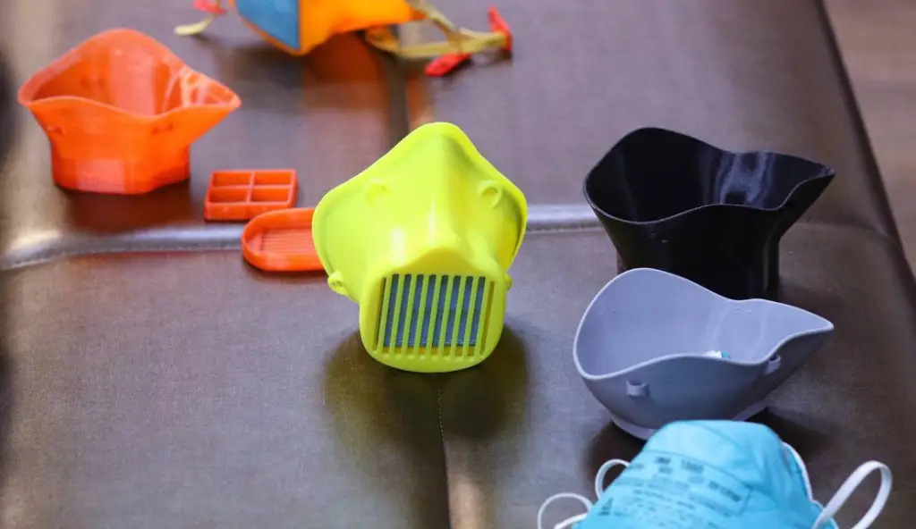 3D printing technology being used to manufacture COVID-19 medical supplies and protective equipment
