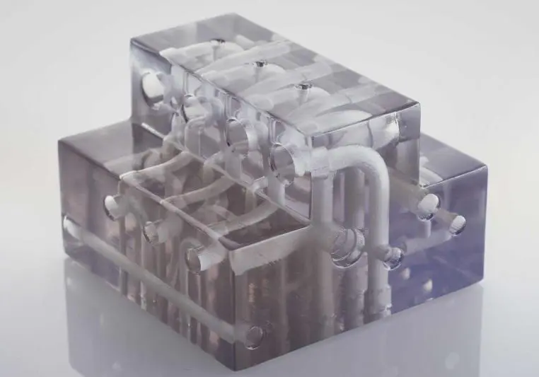 VeroClear part with soluble support removal