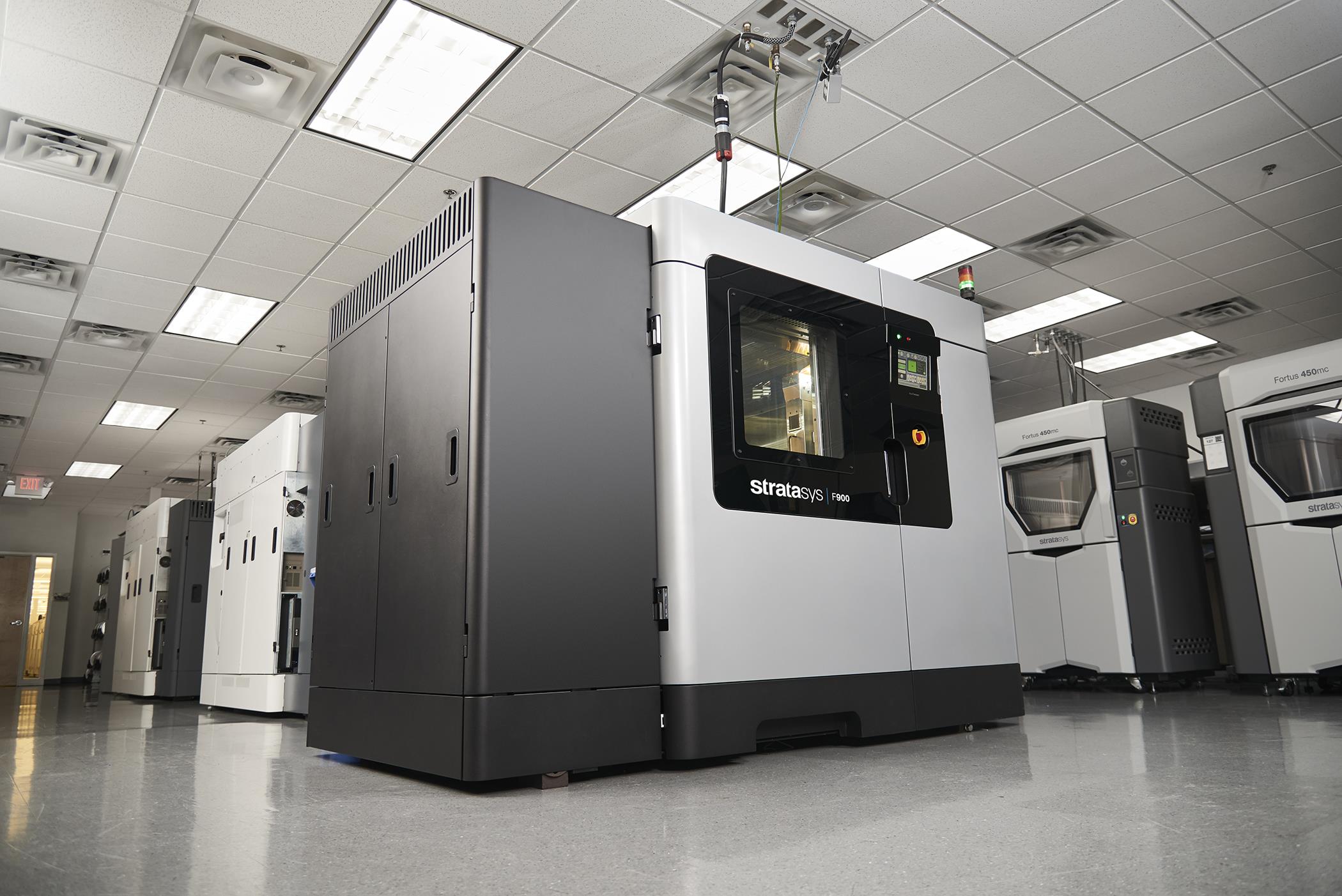 Stratasys Fortus 900 FDM 3D printer used for producing Robbox prototypes